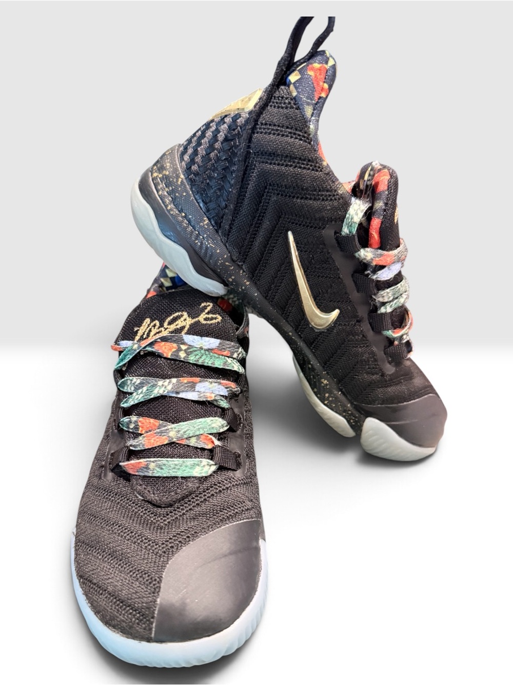 Lebron XVI KC WATCH The Throne
